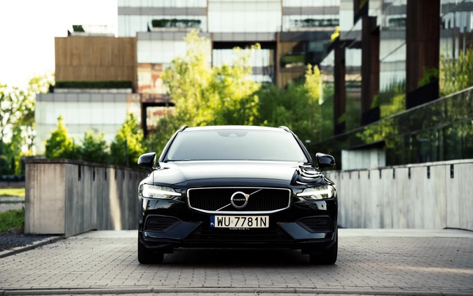 Volvo V60 cena 83000 przebieg: 160000, rok produkcji 2018 z Poznań małe 781